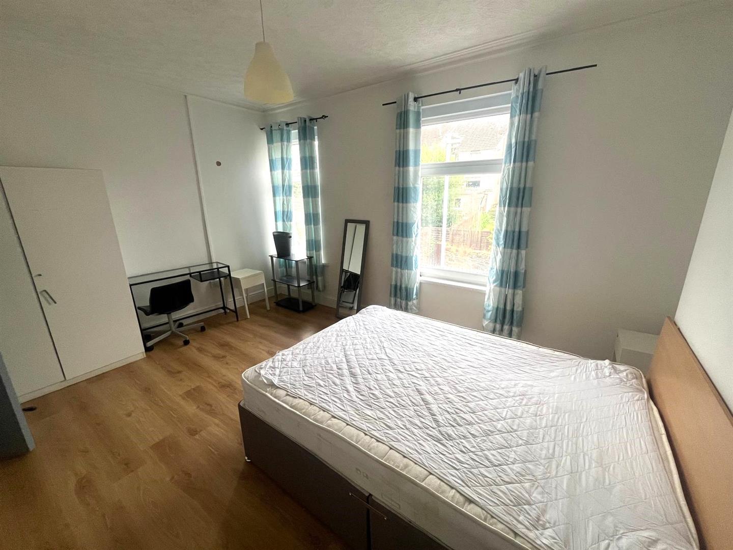 Waterloo Place, Brynmill, Swansea, SA2 0DE